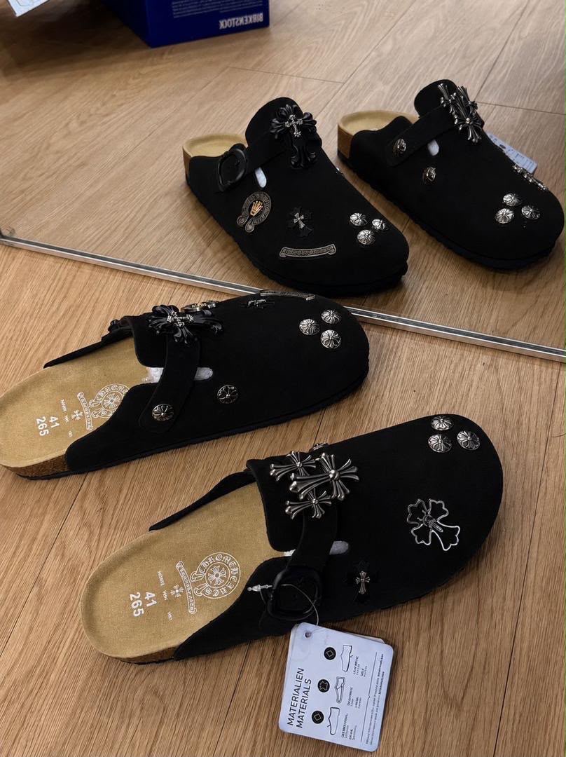 Men fashion slippers