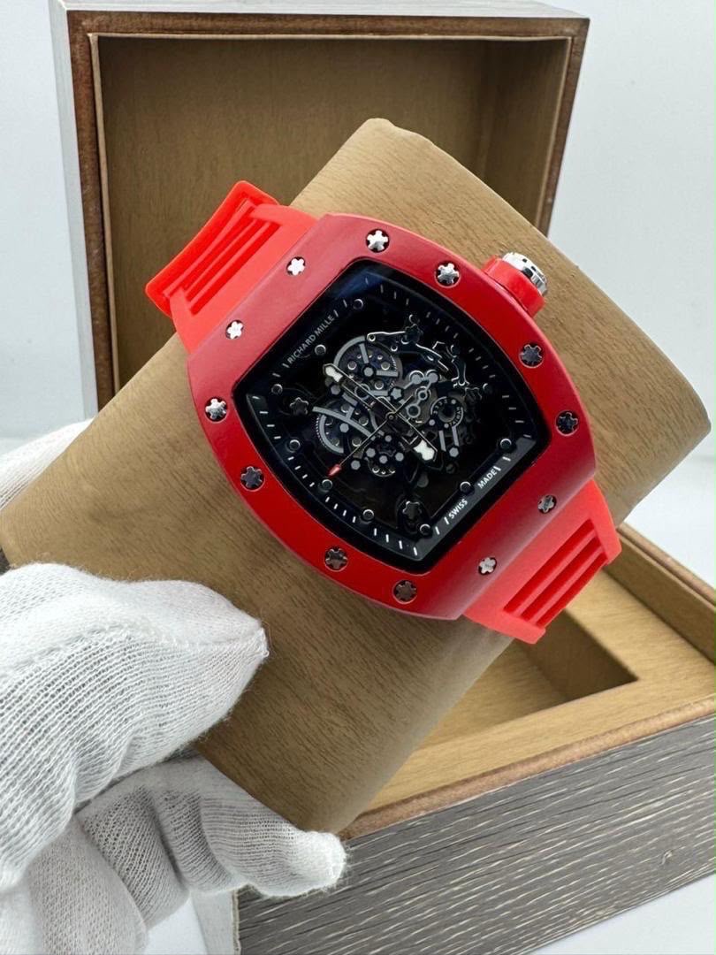 Man fashion watches